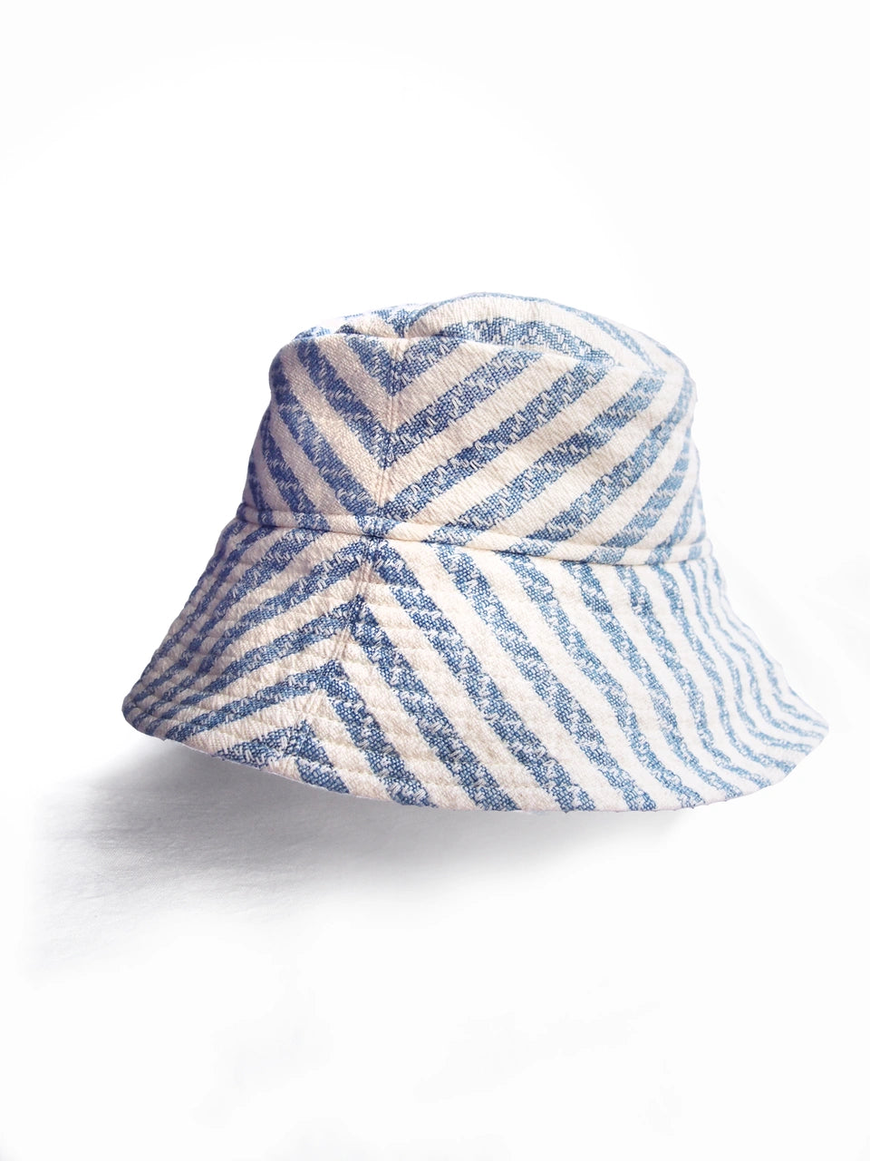 STRIPE BUCKET HAT, INDIGO – New (AA)